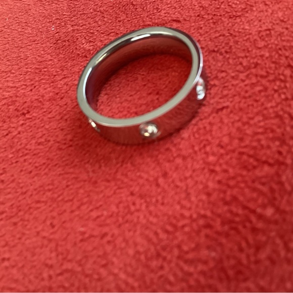 designer inspired ring approx size 7 - Picture 2 of 7